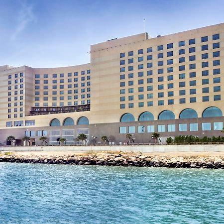 Hotel Sofitel Al Khobar The Corniche Extérieur photo The Grand Hotel